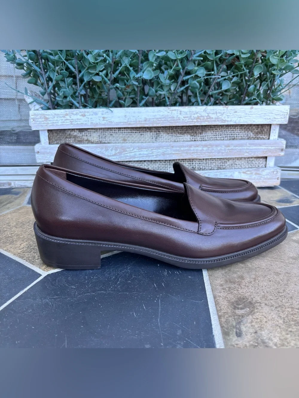 Salvatore Ferragamo Tiscio Leather Loafers